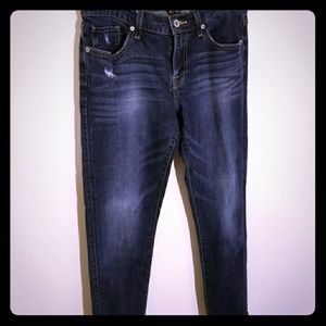 LUCKY JEANS